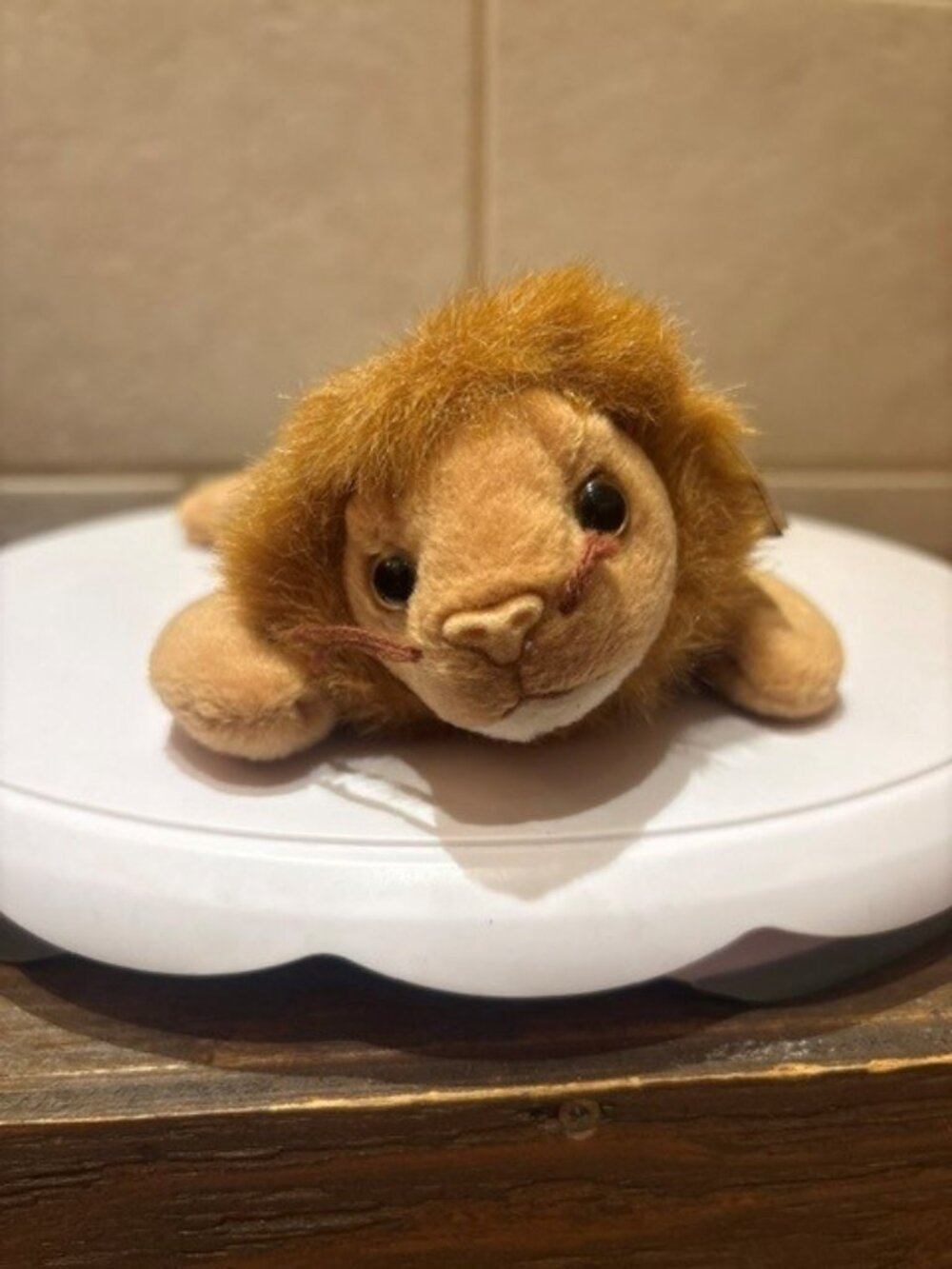 TY Original Beanie Baby Plush "Roary The Lion" 1996  9" long with tag